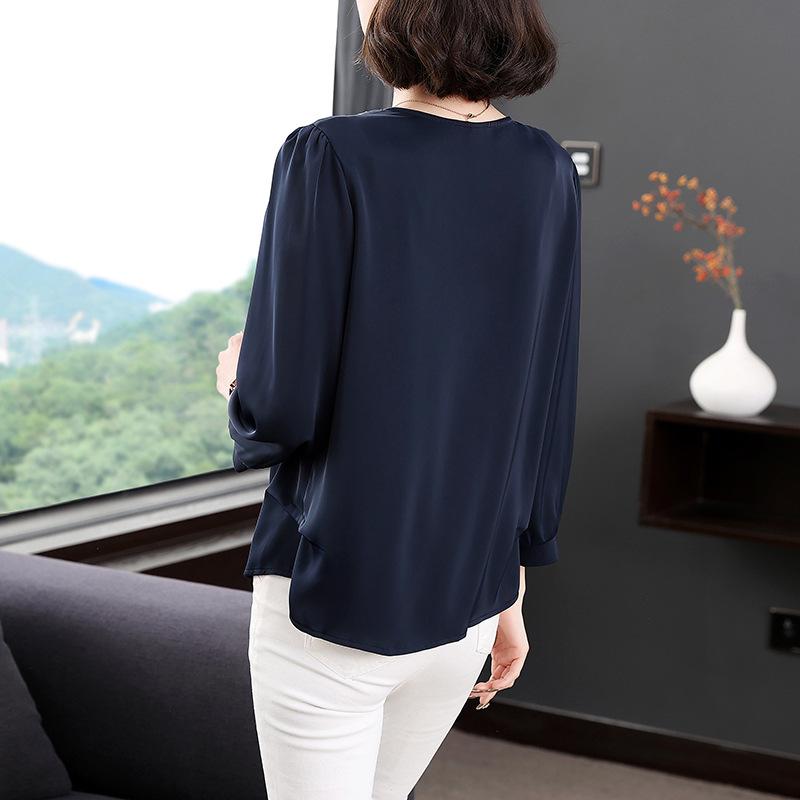 Feminine blouse in pure silk | Womens Blouses & Tunics Blouses & Tunics Blouses & Tunics